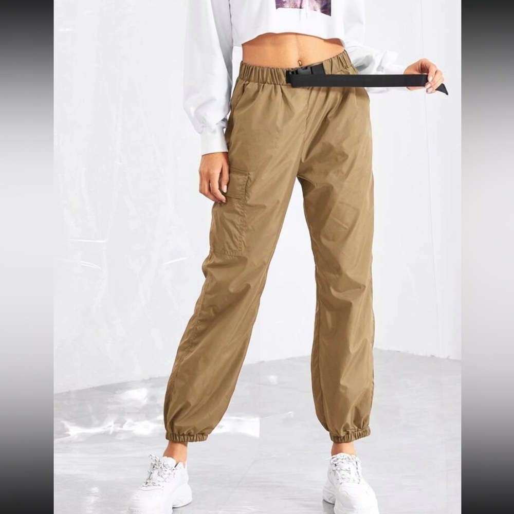 SHEIN Tan Parachute Cargo Pants Buckle Belt Size 6